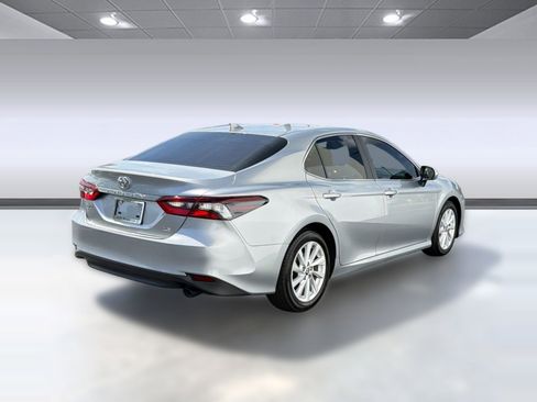Certified 2024 Toyota Camry LE w/ Convenience Package FWD image 9