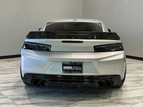 Used 2016 Chevrolet Camaro SS image 7