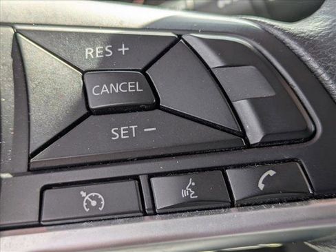 Certified 2021 Nissan Rogue Sport S image 10