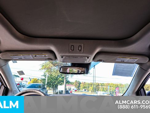 Used 2020 Nissan Murano SL w/ Moonroof Package image 45