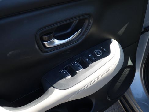 Used 2024 Honda HR-V EX-L image 14