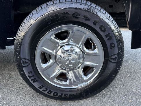 Used 2019 RAM 2500 Tradesman AWD/4WD image 9