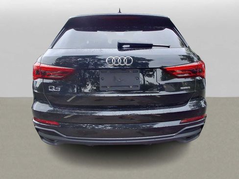 Used 2023 Audi Q3 2.0T Premium Plus w/ Premium Plus Package AWD/4WD image 29