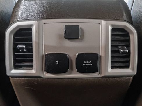 Used 2022 Ford F250 King Ranch w/ King Ranch Ultimate Package AWD/4WD image 37