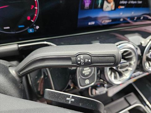 Certified 2025 Mercedes-Benz GLA 250 image 12