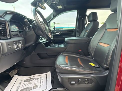 Used 2024 GMC Sierra 2500 AT4 w/ AT4 Premium Plus Package image 10