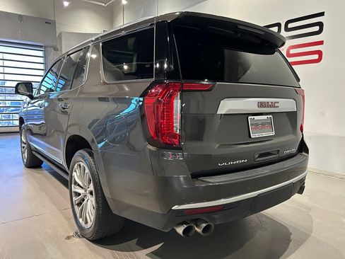 Used 2021 GMC Yukon Denali w/ Denali Premium Package AWD/4WD image 5