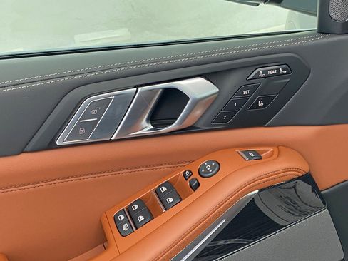 New 2026 BMW X7 xDrive40i w/ M Sport Package image 24