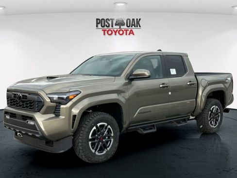 New 2026 Toyota Tacoma TRD Sport image 3