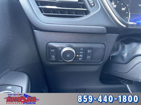 Used 2022 Ford Escape SEL image 23