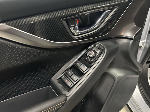 Used 2018 Subaru Crosstrek 2.0i Limited AWD/4WD image 16