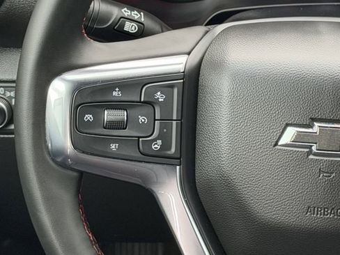 Used 2025 Chevrolet Blazer RS image 13