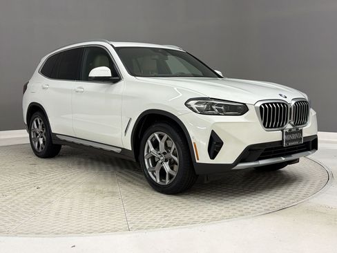 Certified 2023 BMW X3 sDrive30i w/ Premium Package RWD image 7