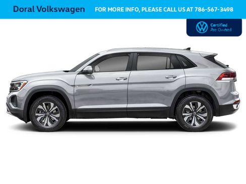 Used 2024 Volkswagen Atlas Cross Sport SE w/ Panoramic Sunroof Package FWD image 3
