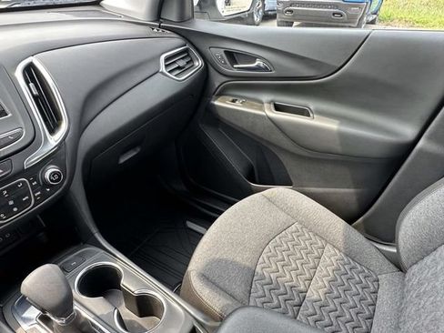 Certified 2024 Chevrolet Equinox LT w/ LPO, Floor Liner Package FWD image 29