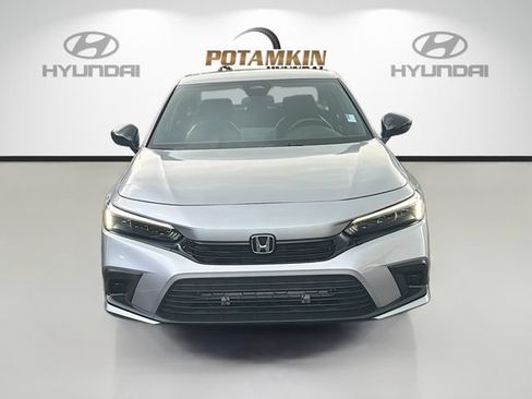 Used 2024 Honda Civic Sport image 2