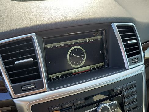 Used 2015 Mercedes-Benz ML 350 4MATIC image 31