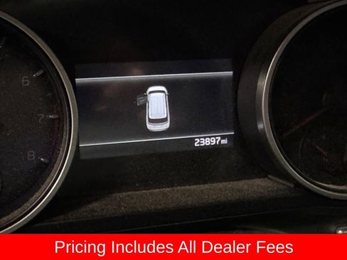 Used 2024 Kia Carnival LX FWD image 11
