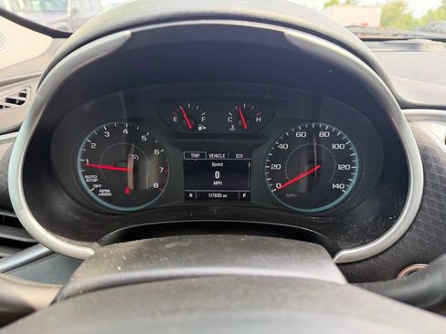 Used 2023 Chevrolet Malibu LT w/ Driver Confidence Package FWD image 19
