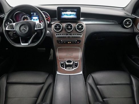 Used 2018 Mercedes-Benz GLC 300 GLC GLC 300 image 18