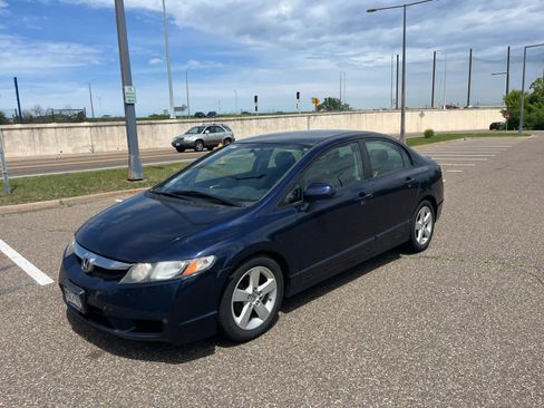 Used 2010 Honda Civic LX-S image 3
