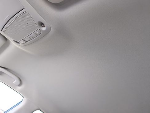 Used 2024 Nissan Murano SV w/ SV Midnight Edition Package image 16