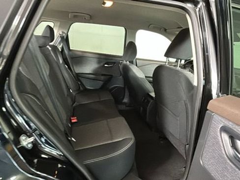 Used 2023 Nissan Rogue SV AWD/4WD image 30