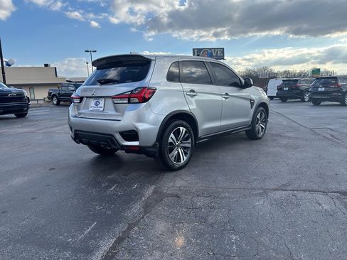Used 2023 Mitsubishi Outlander Sport ES image 4