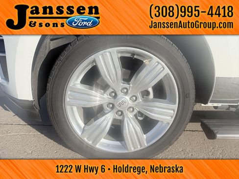 Used 2023 Ford Expedition King Ranch AWD/4WD image 33