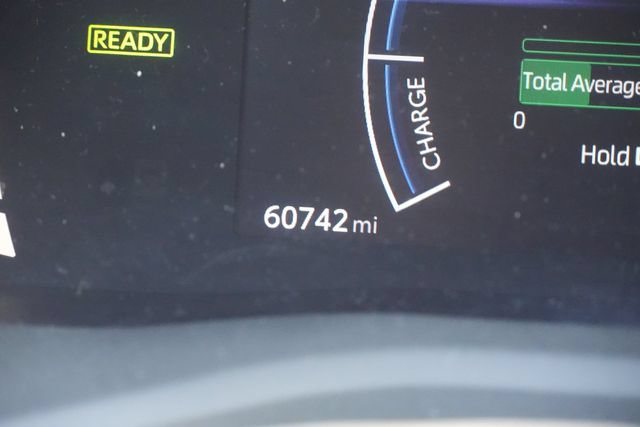 Used 2025 Toyota Camry SE FWD image 31