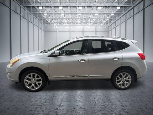 Used 2012 Nissan Rogue SL AWD/4WD image 2
