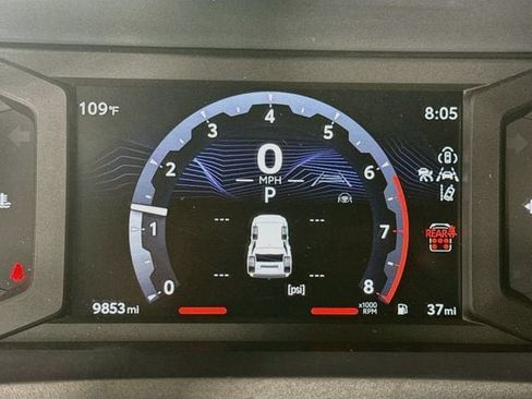 Certified 2025 Toyota 4Runner SR5 AWD/4WD image 14