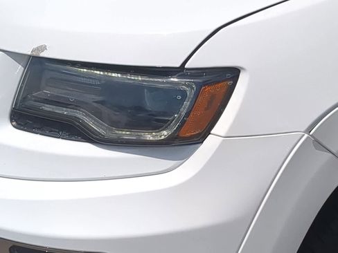 Used 2016 Jeep Grand Cherokee High Altitude AWD/4WD image 11