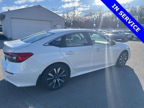 Used 2024 Honda Civic EX image 11