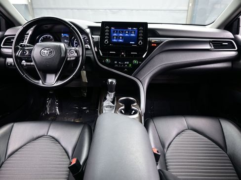 Used 2023 Toyota Camry SE FWD image 17