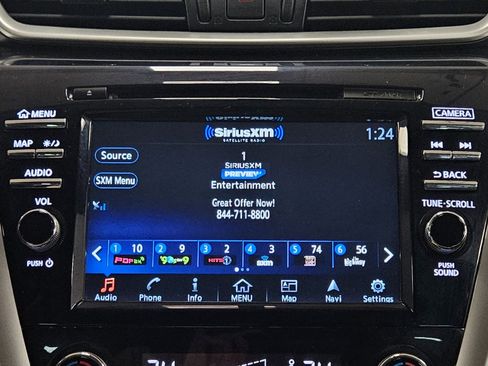 Used 2018 Nissan Murano Platinum image 15