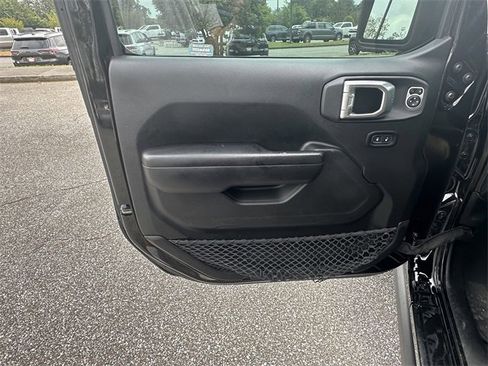 Used 2021 Jeep Wrangler Unlimited Sport image 10