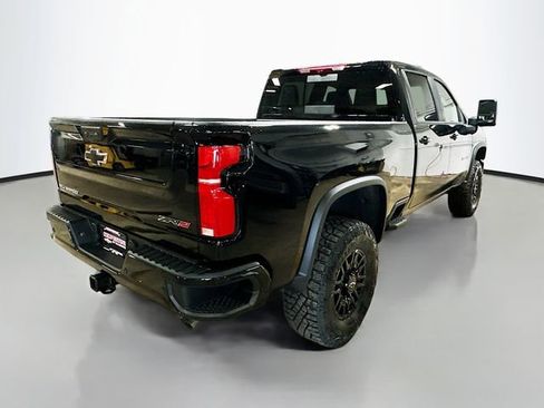New 2026 Chevrolet Silverado 2500 ZR2 AWD/4WD image 7