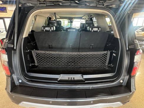 Used 2020 Ford Expedition Platinum AWD/4WD image 14