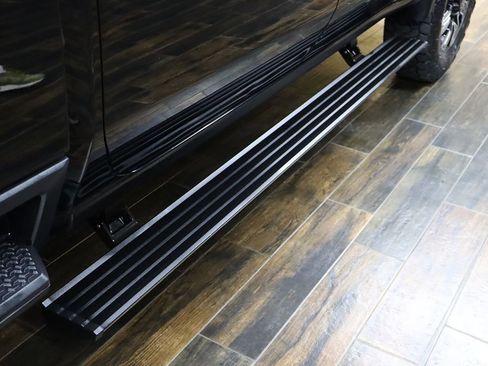 Used 2024 GMC Sierra 2500 Denali w/ Denali Reserve Package image 37