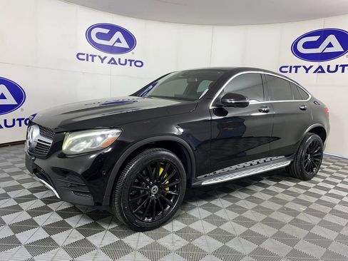 Used 2019 Mercedes-Benz GLC 300 4MATIC Coupe image 7