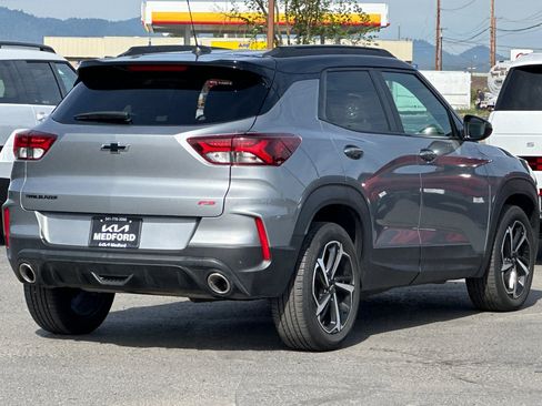 Used 2023 Chevrolet TrailBlazer RS FWD image 4