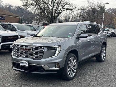 New 2026 GMC Acadia Denali w/ Super Cruise Package FWD image 5