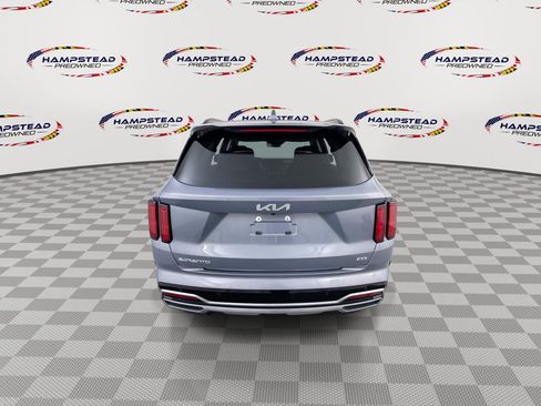 Used 2023 Kia Sorento SX AWD/4WD image 7