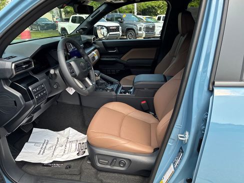 New 2026 Toyota 4Runner Limited AWD/4WD image 15