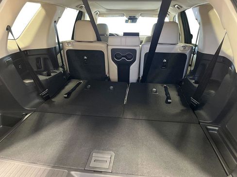 New 2026 Honda Pilot Touring image 26