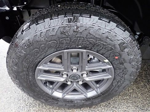 New 2026 Jeep Gladiator Sport image 11