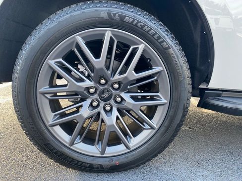 New 2026 Ford Expedition Platinum w/ Stealth Appearance Package AWD/4WD image 30