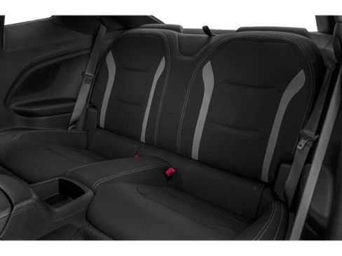 Used 2021 Chevrolet Camaro LT w/ Technology Package RWD image 16