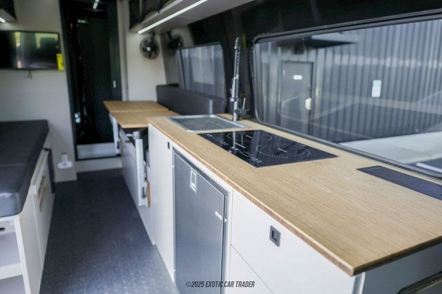 Used 2024 Mercedes-Benz Sprinter 2500 image 53